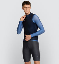 Load image into Gallery viewer, Core / Men's Classic Gilet - NAVY