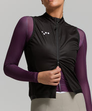 Load image into Gallery viewer, Core / Women's Classic Gilet - BLACK