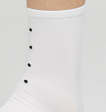 Load image into Gallery viewer, Lightweight / White Socks
