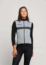 Load image into Gallery viewer, Core / Women&#39;s RideFLASH Gilet - Reflective
